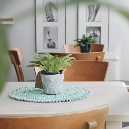 Stasjonen Hostel *